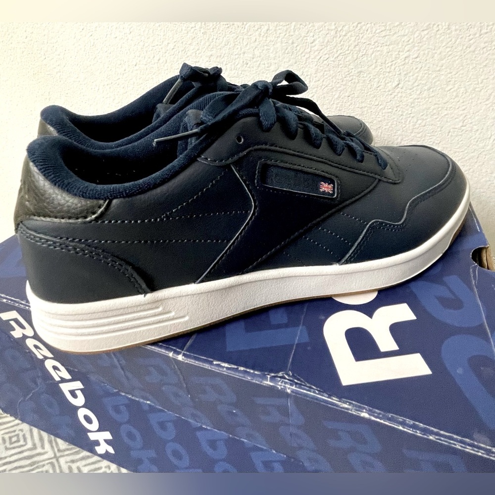 Mens Reebok Shoes - Picture 2 of 10